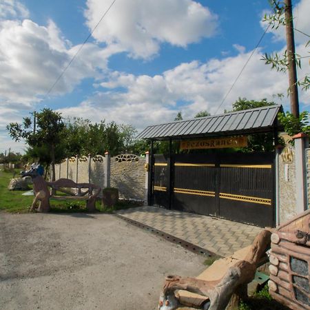 Rezo'S Ranch Daire Samtredia Dış mekan fotoğraf